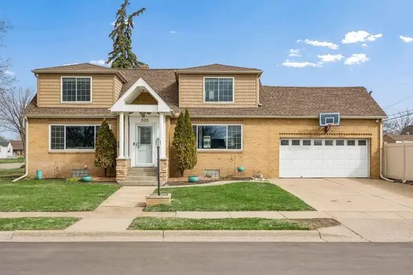 505 2nd Street Ne, Osseo, MN 55369