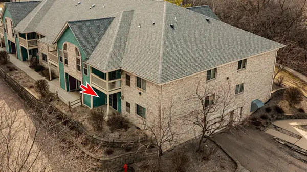 1872 Deerhaven Lane Ne #8, Rochester, MN 55906