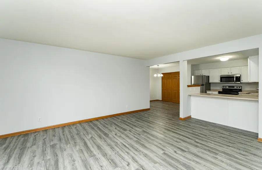1872 Deerhaven Lane Ne #8, Rochester, MN 55906 - #3