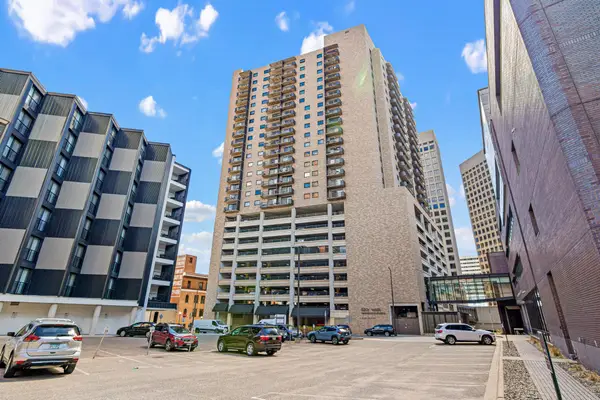66 9th Street E #G85, Saint Paul, MN 55101