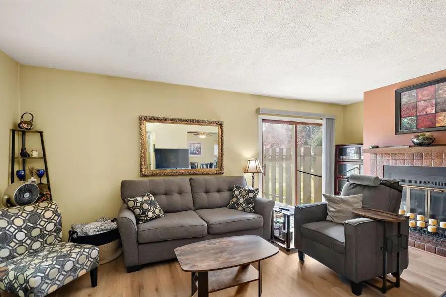 418 Dorland Place, Maplewood, MN 55119 - #2