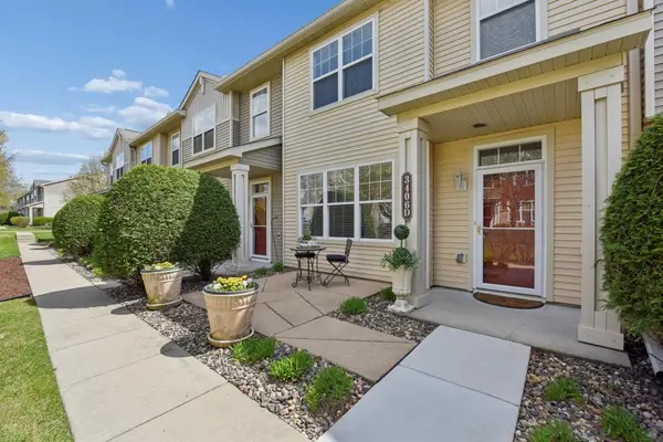 3406 Hazel Trail #D, Woodbury, MN 55129