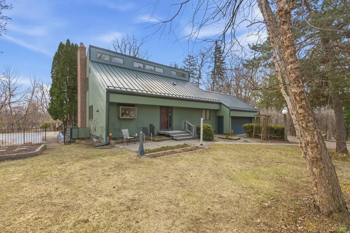 2468 Hamline Avenue N, Roseville, MN 55113 - #1