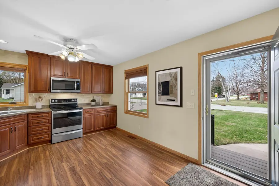 706 12th Street E, Wabasha, MN 55981 - #3