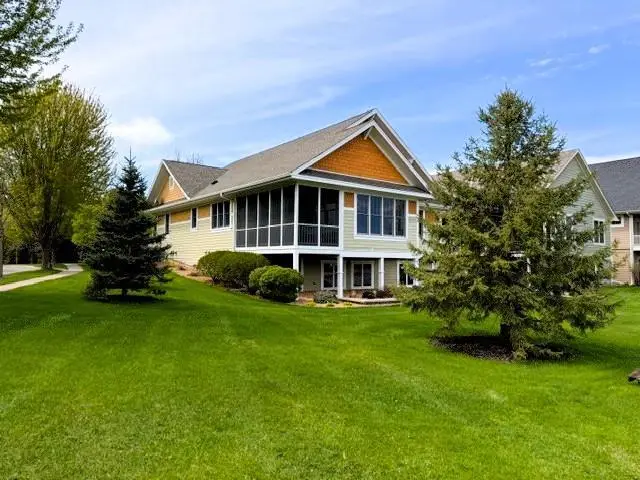 1317 Waters Path, Woodbury, MN 55129 - #3