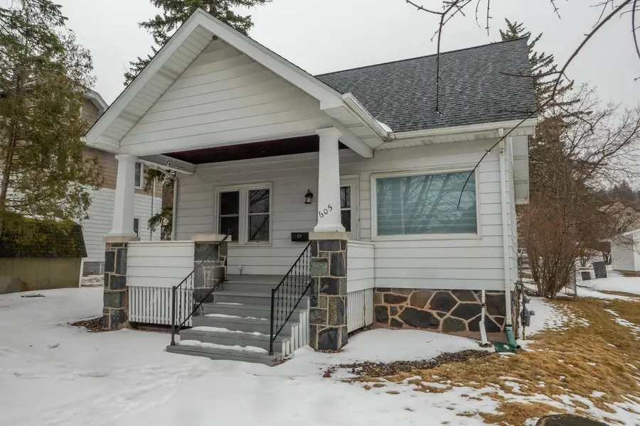 605 E 10th Street, Duluth, MN 55805 - #2