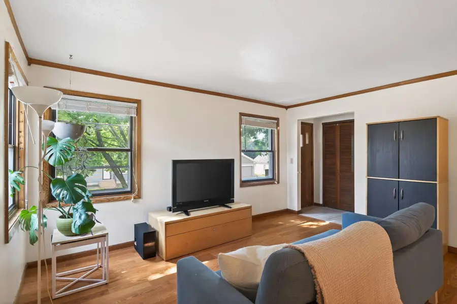 3805 Jackson Street Ne, Columbia Heights, MN 55421 - #3