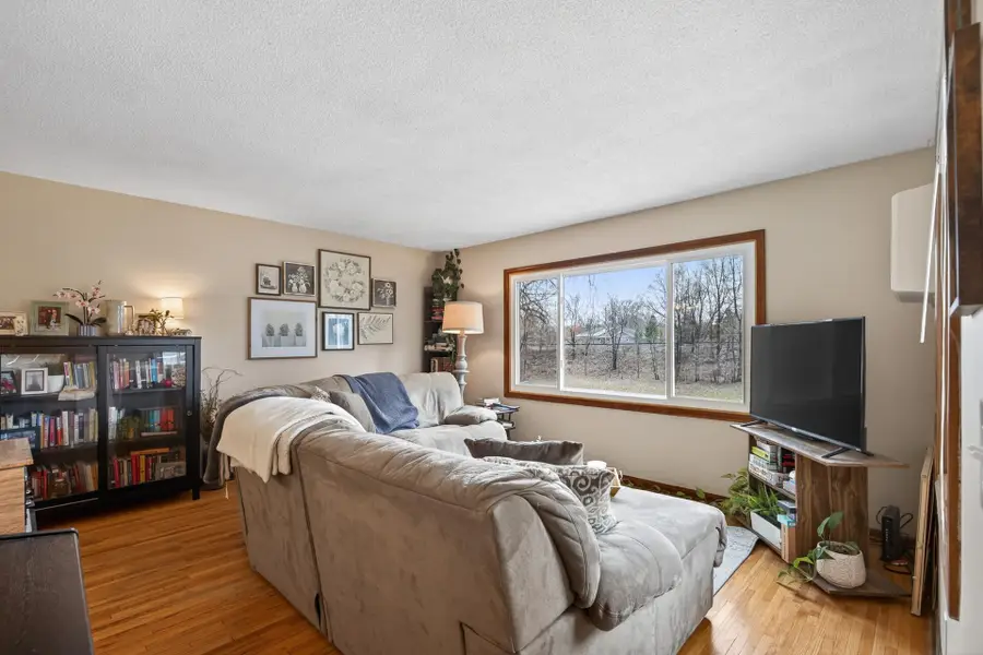 3025-27 Blackstone Avenue, Saint Louis Park, MN 55416 - #2