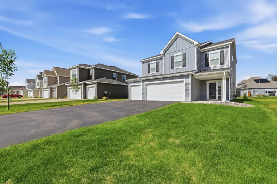 11260 Pierce Place Ne, Blaine, MN 55434 - #2