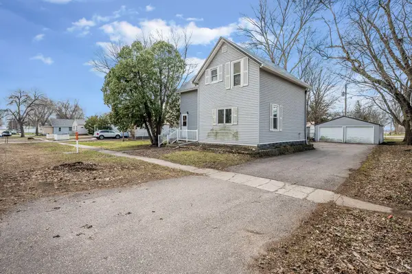 408 1st Avenue W, Swea City, IA 50590