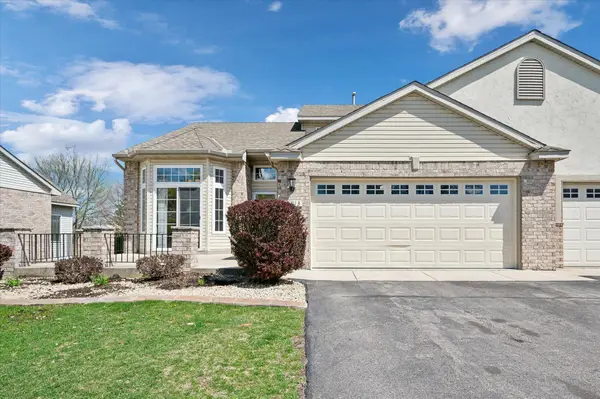 6913 Connelly Circle, Savage, MN 55378