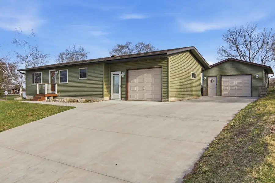 E208 N Buffalo Court, Nelson, WI 54756 - #3