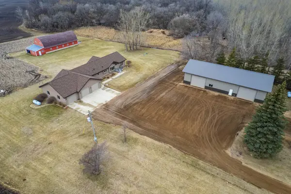 6432 Botzet Road Ne, Nelson, MN 56355