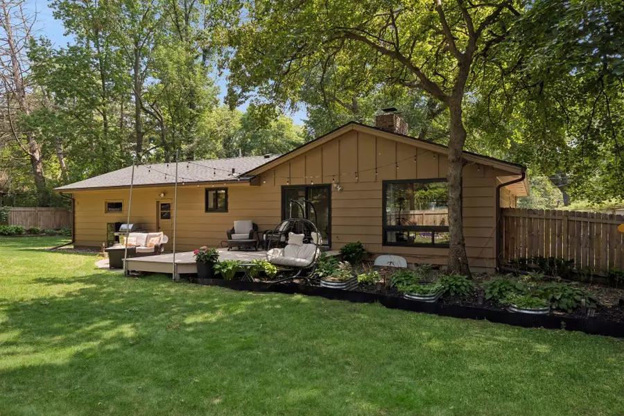 2100 W 107th Street, Bloomington, MN 55431 - #2