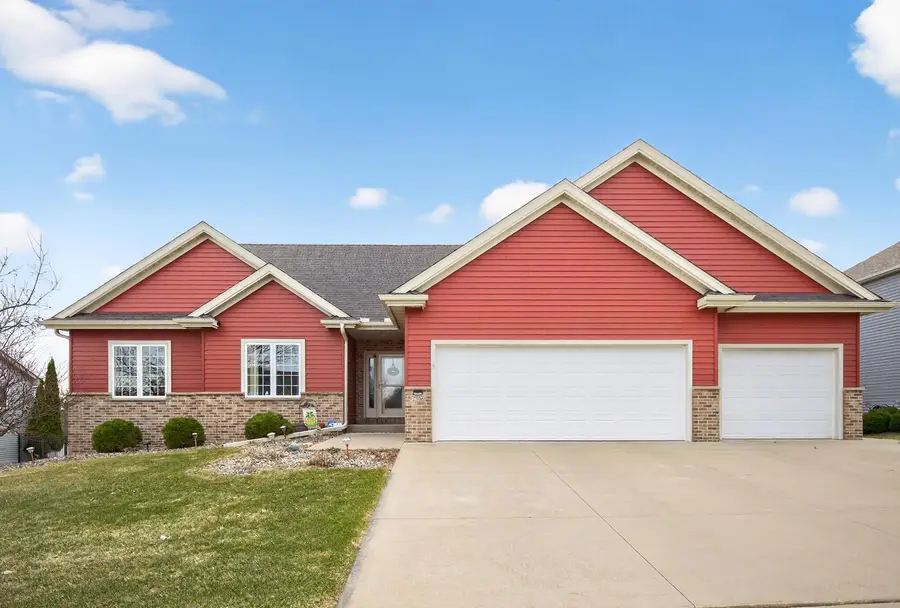 2306 Crimson Ridge Circle Nw, Rochester, MN 55901 - #2