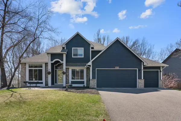 6709 Promontory Drive, Eden Prairie, MN 55346