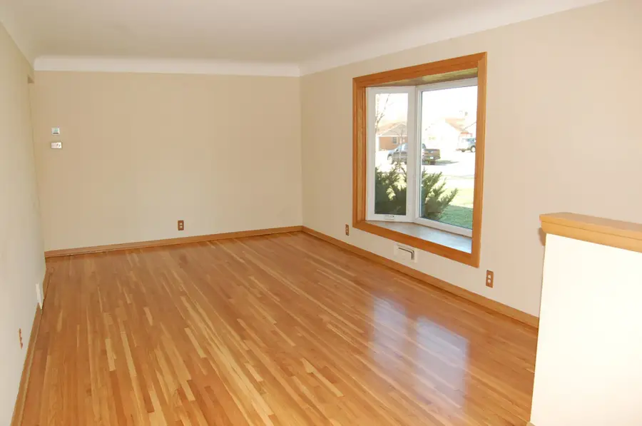 601 5th Avenue S, Hopkins, MN 55343 - #3