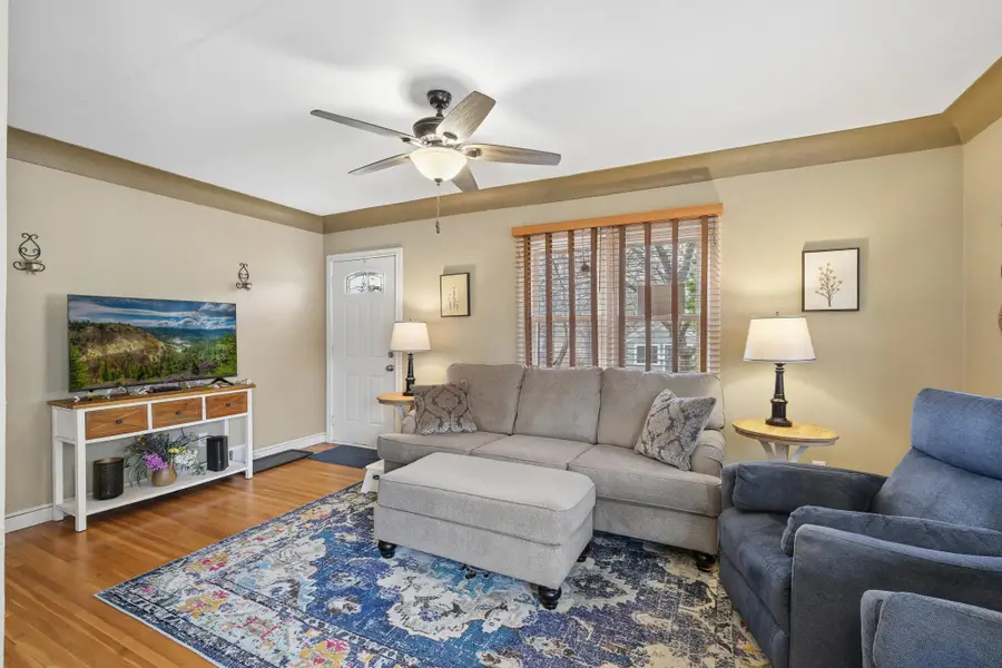 4455 6th Street Ne, Columbia Heights, MN 55421 - #2