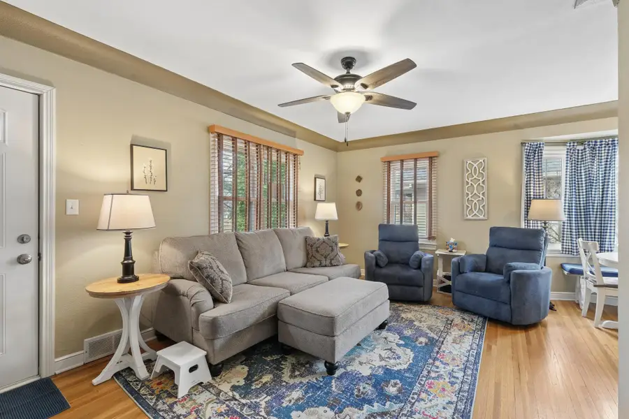 4455 6th Street Ne, Columbia Heights, MN 55421 - #3