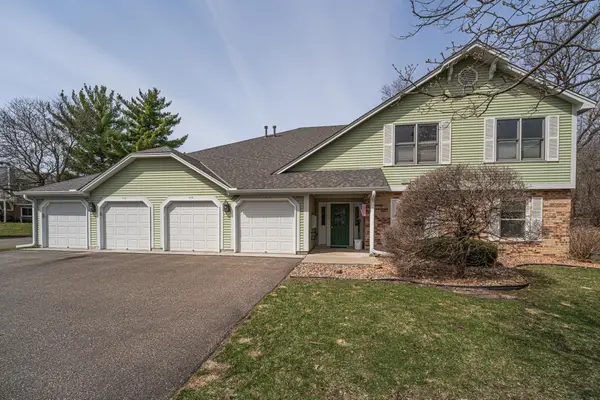 10742 Toledo Court, Bloomington, MN 55437