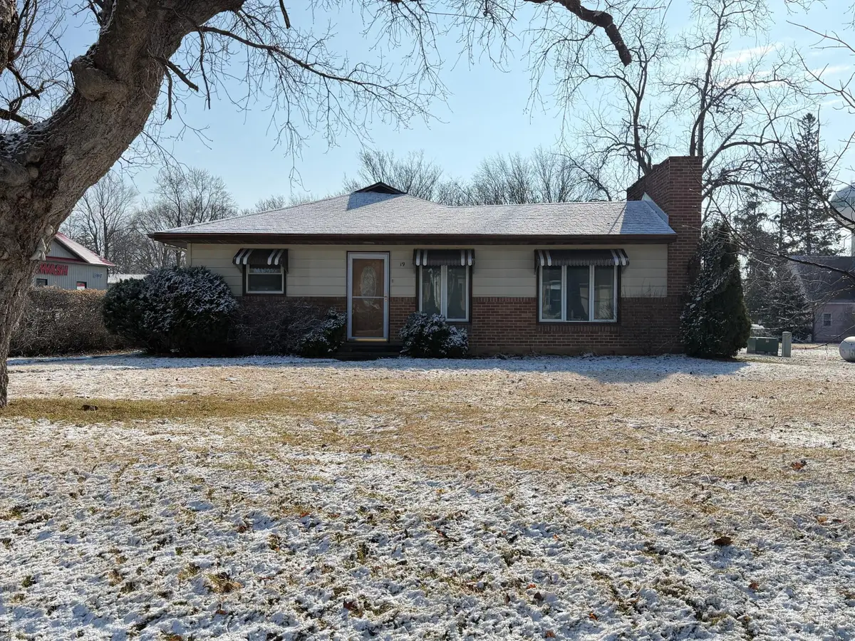 19 7th Avenue Ne, Elbow Lake, MN 56531 - #1