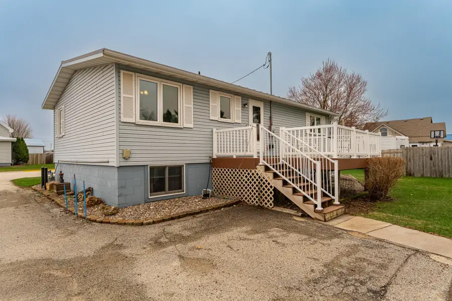 60 S 1st Street, Lewiston, MN 55952 - #2