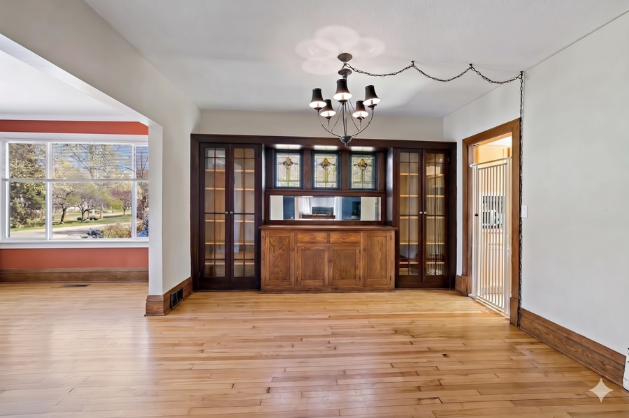 2705 E Minnehaha Parkway, Minneapolis, MN 55417 - #2