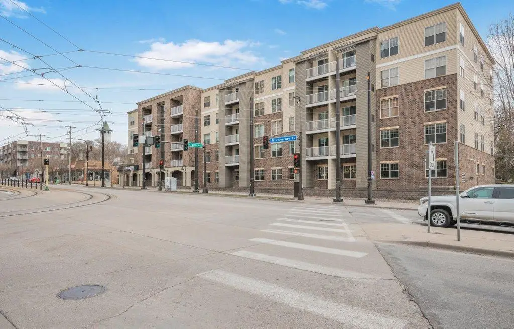 2900 University Avenue Se #302, Minneapolis, MN 55414 - #1