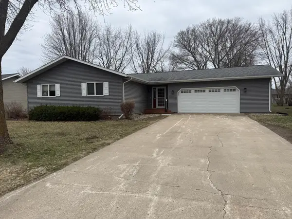 808 E Oak Street, Redwood Falls, MN 56283