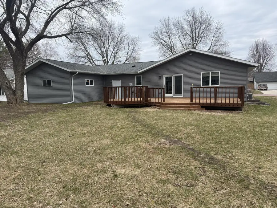 808 E Oak Street, Redwood Falls, MN 56283 - #2