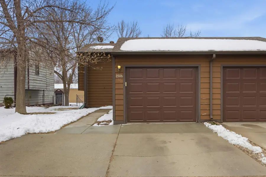 1506 27th Avenue S, Fargo, ND 58103 - #2