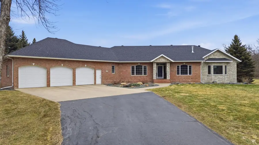 123 50th Avenue E, West Fargo, ND 58078 - #2