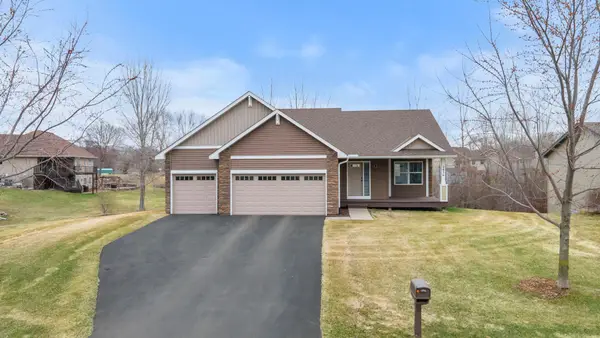 2434 Fillmore Lane Se, Cambridge, MN 55008