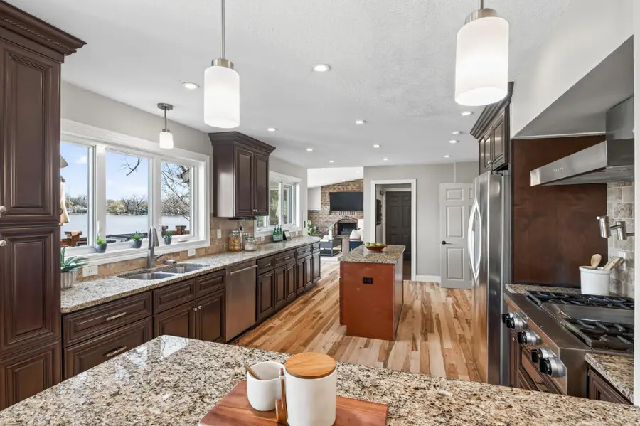 1724 19th Terrace Nw, New Brighton, MN 55112 - #2