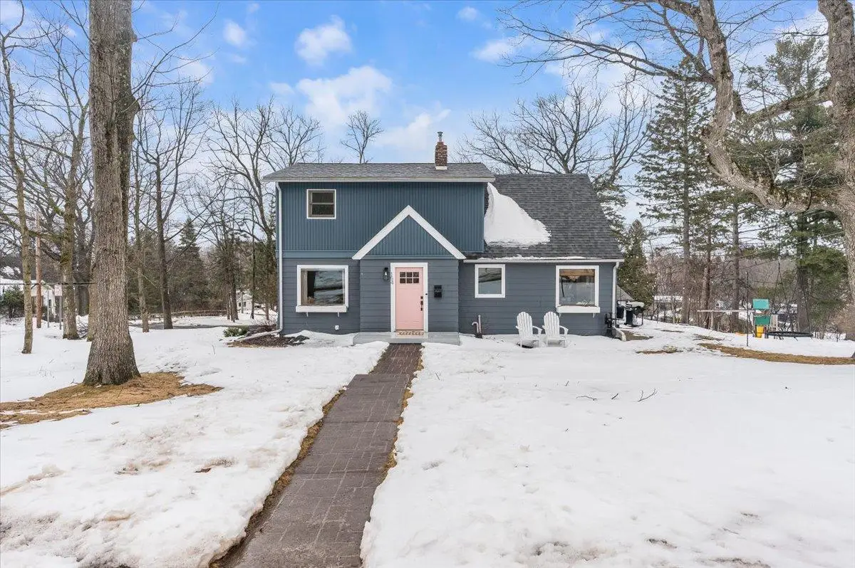 154 E Buffalo Street, Duluth, MN 55811 - #1