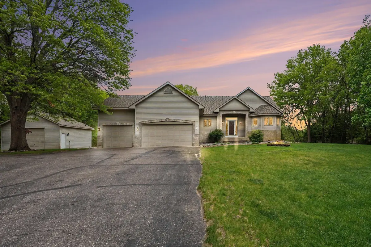 3180 185th Lane Ne, East Bethel, MN 55092 - #1