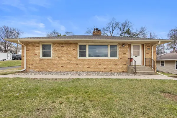 3029 Silver Lake Road Ne, Saint Anthony, MN 55418