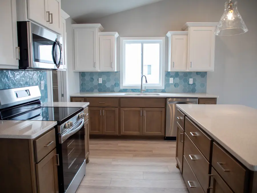 10219 73rd Street S, Horace, ND 58047 - #2