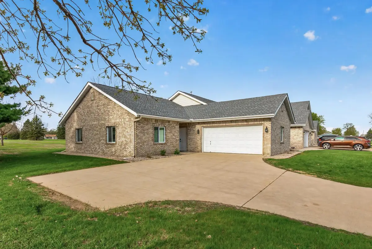 901 W Main Street, Belle Plaine, MN 56011 - #1