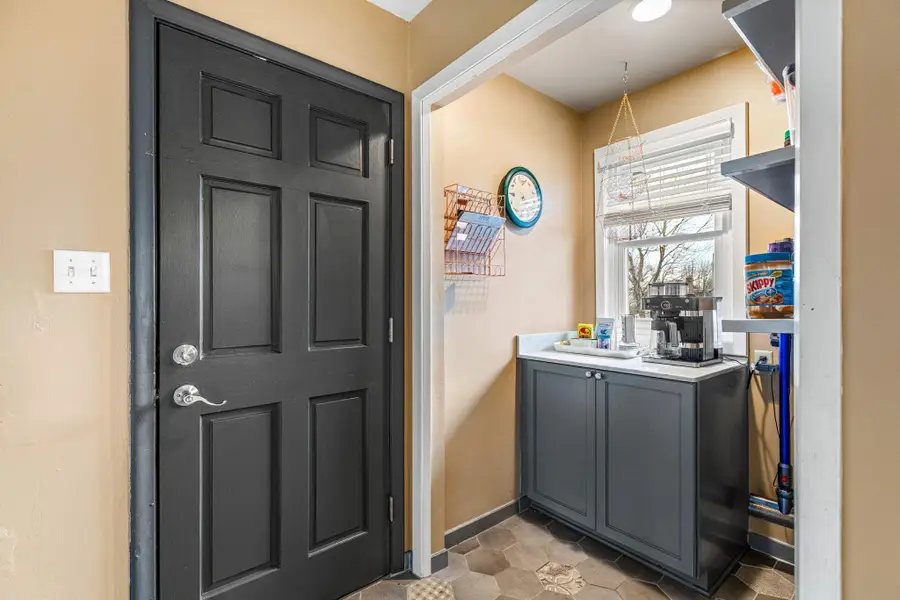 1812 Sunny Slope Lane, Saint Paul, MN 55116 - #3