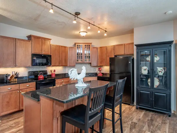 4132 Vernon Avenue S #A203, Saint Louis Park, MN 55416