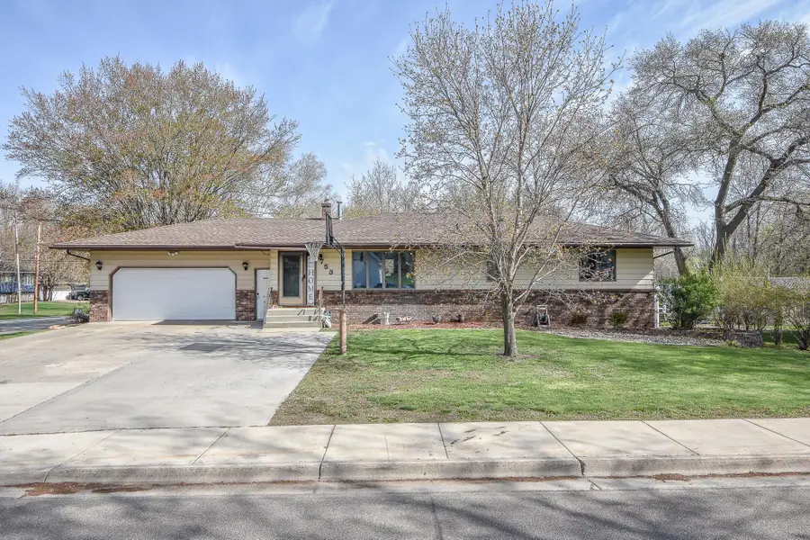 753 1/2 Street S, Sauk Rapids, MN 56379 - #2