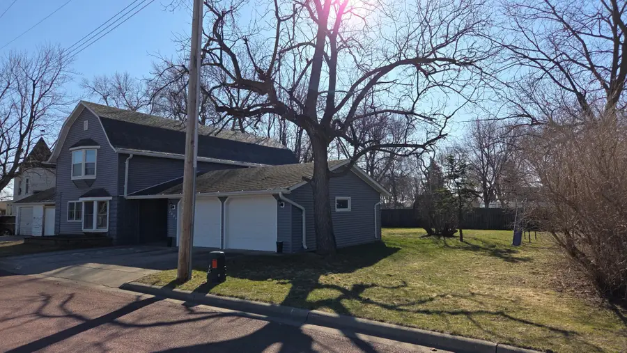 1022 6th Avenue, Heron Lake, MN 56137 - #2