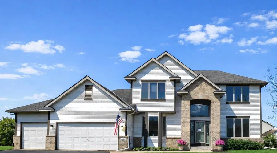 5721 103rd Avenue N, Brooklyn Park, MN 55443 - #2