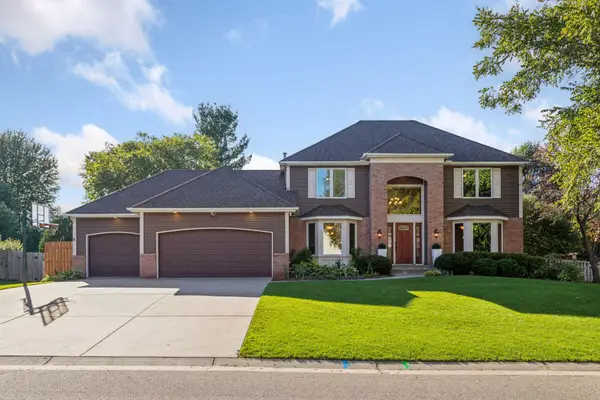 5955 Parkwood Drive, Shoreview, MN 55126