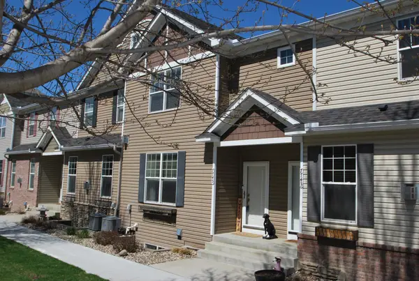 7745 Madelyn Creek Drive, Victoria, MN 55386