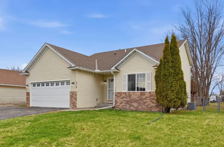 216 Dresden Alcove, Waverly, MN 55390 - #2