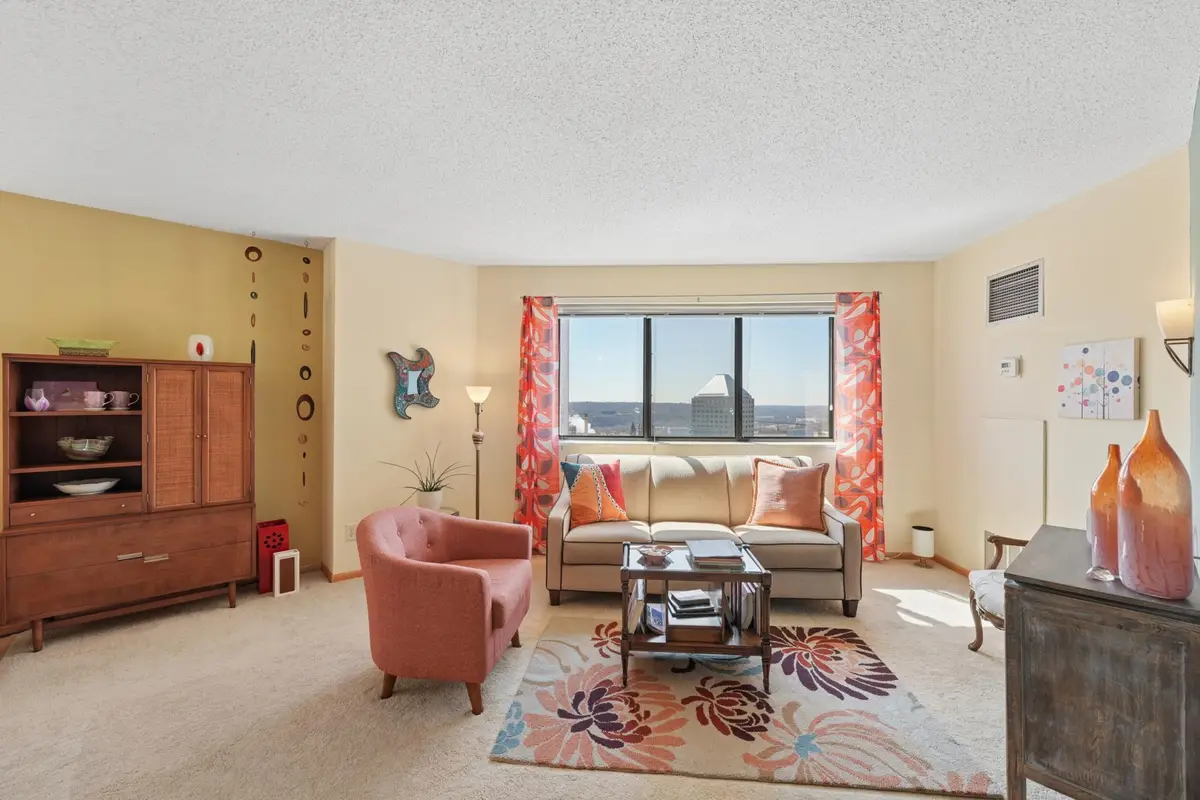 78 10th Street E #2702, Saint Paul, MN 55101 - #1