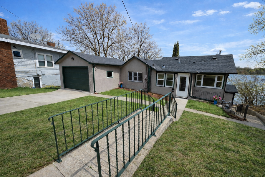 632 E Park Avenue, Albert Lea, MN 56007 - #3