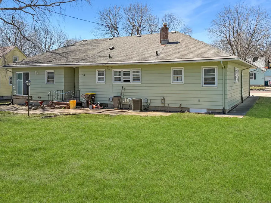 841 Redwood Drive, Fairmont, MN 56031 - #3